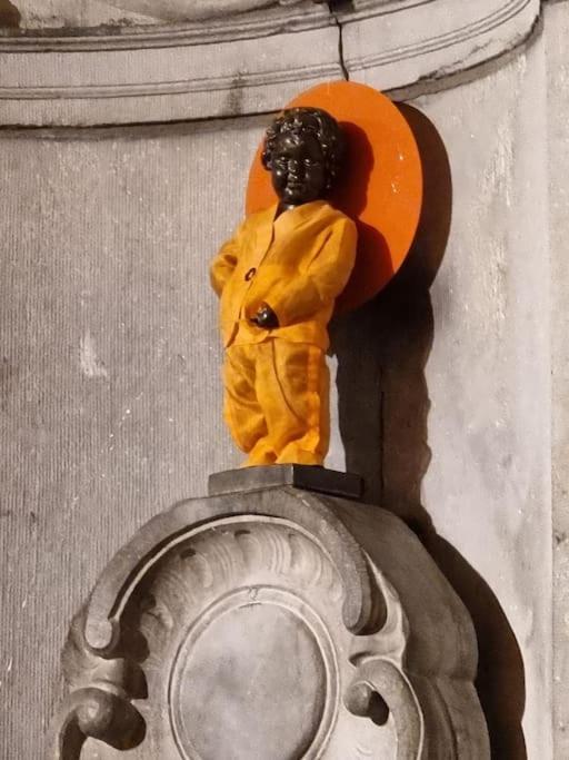 Manneken View * Brussel