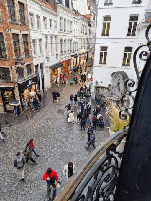 Manneken View